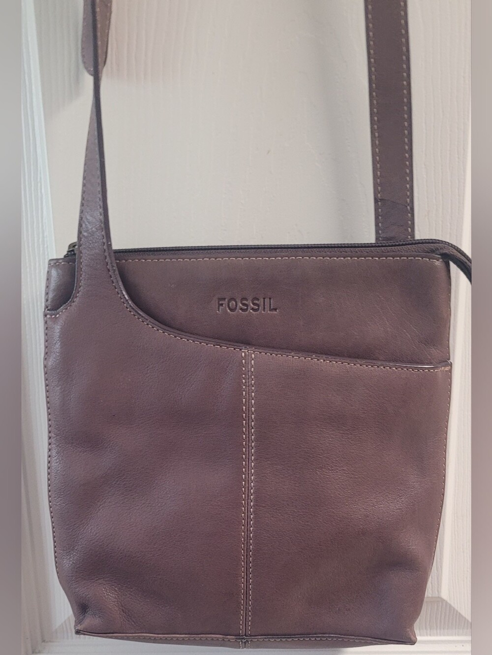 Fossil Leather Crossbody Bag in Deep Brown
